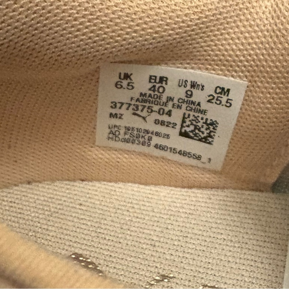 Puma Women's Blush Sneakers - Picture 8 of 9
